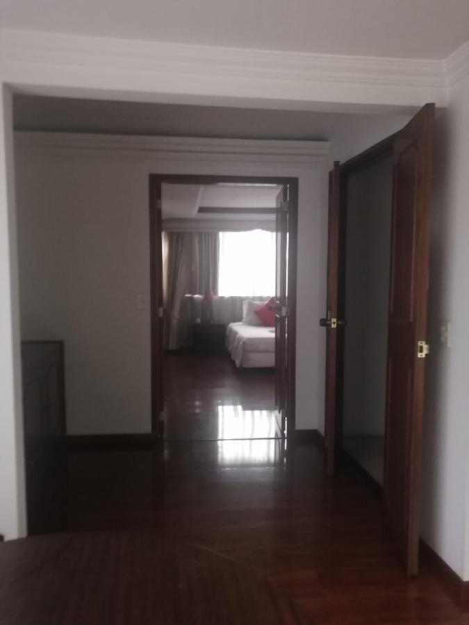 Hotel Santa Monica Богота Екстериор снимка